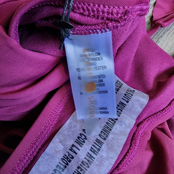 NWT SHADE AND SHORE ONE PIECE SWIMSUIT - Picture 13 of 13